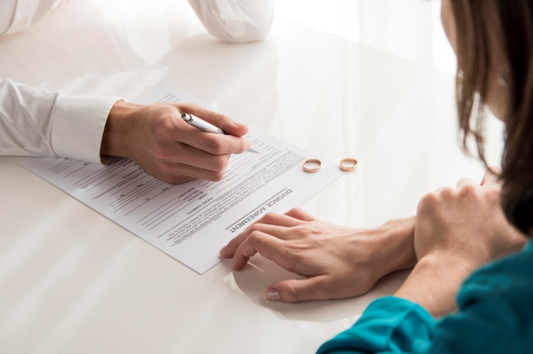 Divorce Lawyer in Mississauga 